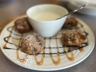 Noonan's Sports Bar & Grill