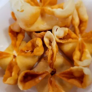 Crab rangoons