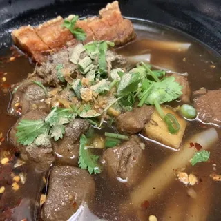 Kuay Jab Soup