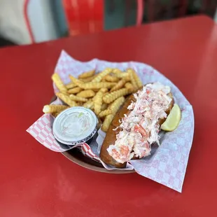 Large lobster roll, fries &amp; slaw