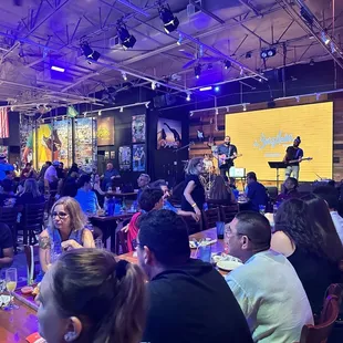 Musicians came after 10pm