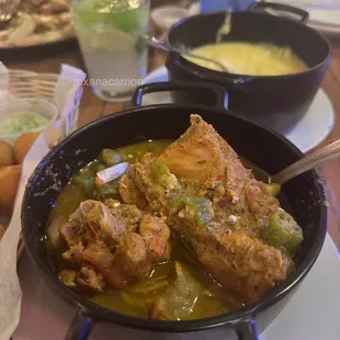 Frango Com Polenta e Quiabo