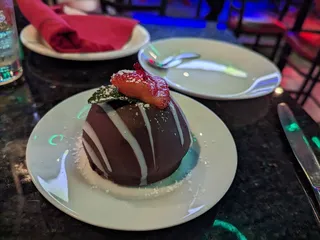 Gozamba Restaurant & Lounge