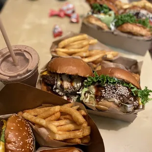 A+ burger, Korean burger, California Burger