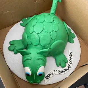 Dragon cake - smash cake