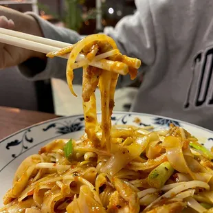 29. Banh Pho Lon Xao Kieu Thai (Pad Kee Mao)