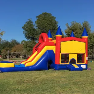 Combo Bounce House and Water Slide