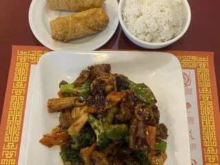 Yuen's Garden Chinese Restaurant