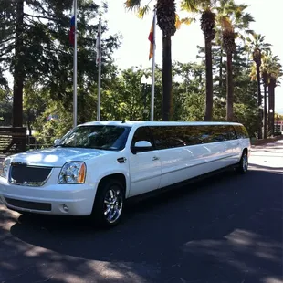 Roll up in style  with A Cut Above Limo &amp; Partybuss