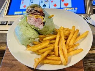 Mad Matty's Bar & Grille