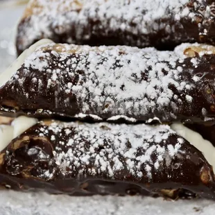 Chocolate Dipped Cannoli