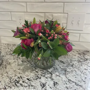 This is the &quot;Bowl of Beauty&quot; bouquet. This is what my mom received.