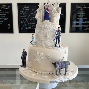 Cool Frozen Cake