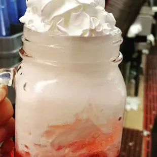 dessert, drink
