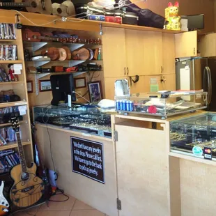 Pawn Shop, Fast Cash in Honolulu, HI