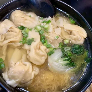 N7. Shrimp and Pork Wonton Noodle Soup