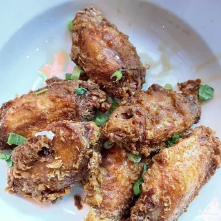 Salt & Pepper Chicken Wings