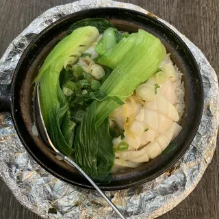 Seafood with Ginger & Scallion Stone Pot Rice