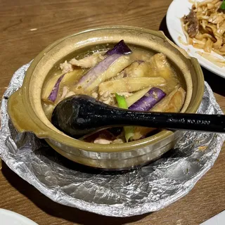 Tofu Stone Pot with Salted Fish & Chicken