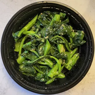 Sauteed Chinese Broccoli with Garlic