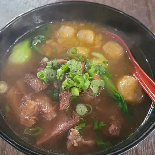 Curry Beef Brisket Noodle Soup