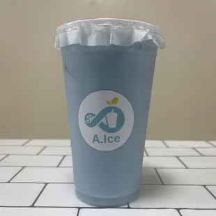 Blue milk tea