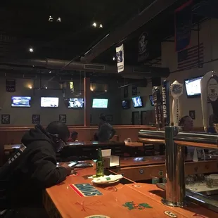 sushi and sashimi, interior