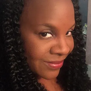 Rochelle W.