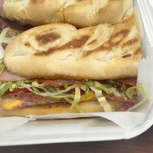 A J's Restaurant & Lounge