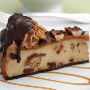 pecan turtle cheesecake