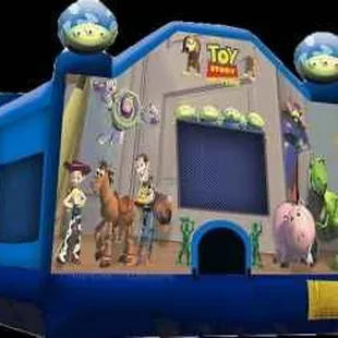 Larger than a standard jumping castle, this Toy Story themed bounce house has a huge 15 x 15 jumping area. Always a hit!