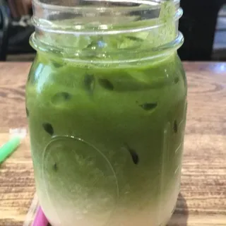 Matcha Peach Latte