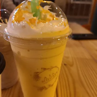 Mango Milkshake