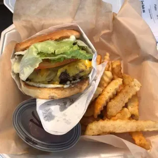 Truck Stop Cheeseburger