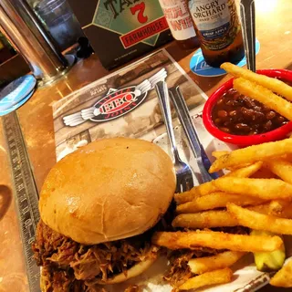 Pulled Pork Sandwich