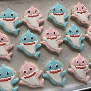 Baby shark cookies