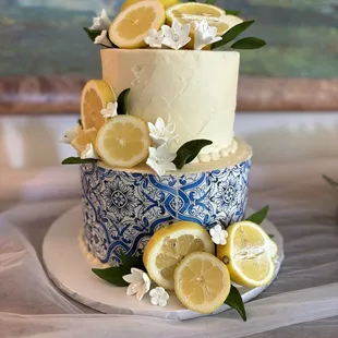 Lemon raspberry cake