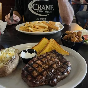 COWBOY RIBEYE STEAK 14oz