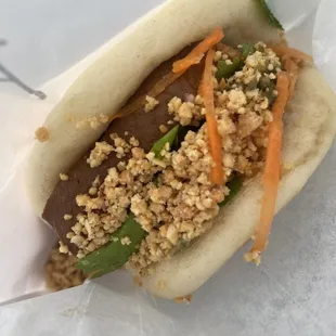 Pork belly gua bao bun at Kakaako farmers market on Sat morning