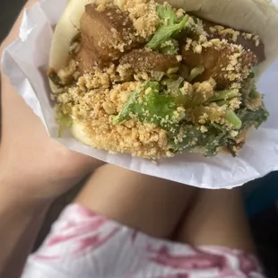 Famous for the pork belly Taiwanese gua bao (steam bun)