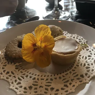 Petite Cookie Plate