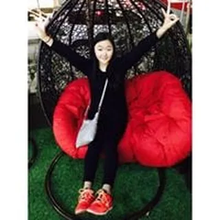 Aimie Y.