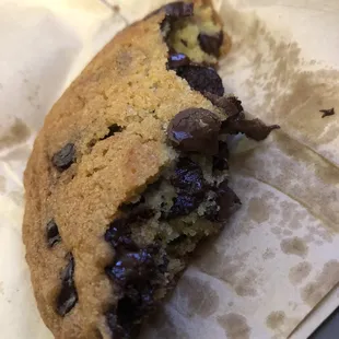Chocolate chip cookie