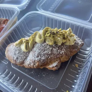 Pistachio Croissant