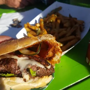 Great burger with cheese and bacon. Garlic-pesto fries