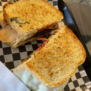 a grilled cheese sandwich