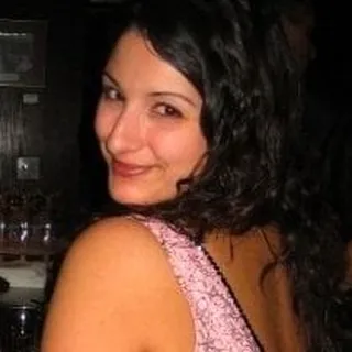 Laila L.