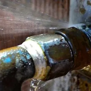 Repair Water/Sewer/Natural Gas Leaks