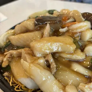 Combination fried noodles