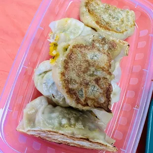 Vegetable dumplings and pumpkin dumplings